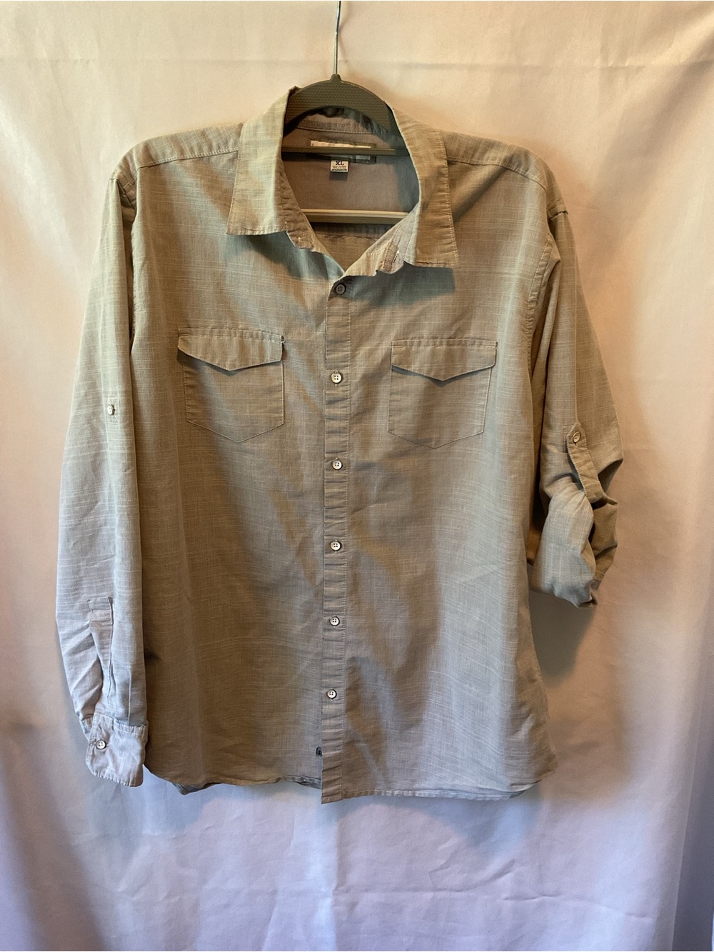 PD&C Light Gray Long-Sleeve Button-Up Shirt